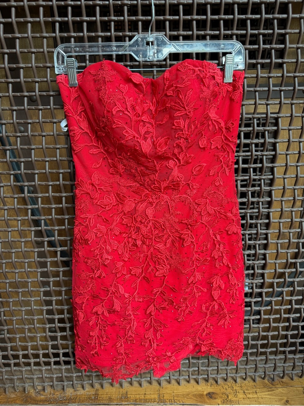 Sherri Hill Red Lace Rhinestone Strapless Mini Dress Size 6